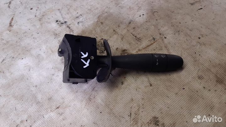 Переключатель подрулевой Renault Logan