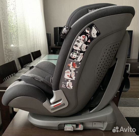 Автокресло Inglesina Newton ifix группа 1-2-3 (9-3