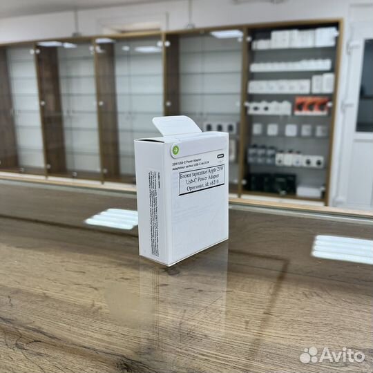 Зарядный блок Apple 20W