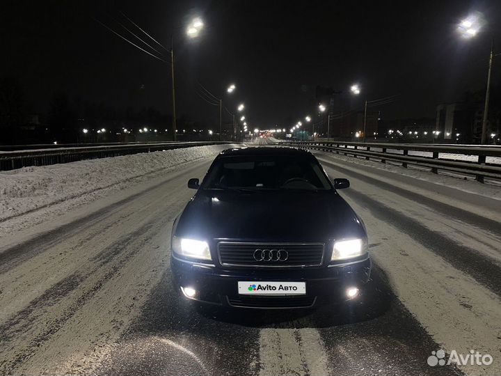 Audi A8 4.2 AT, 1999, 283 400 км