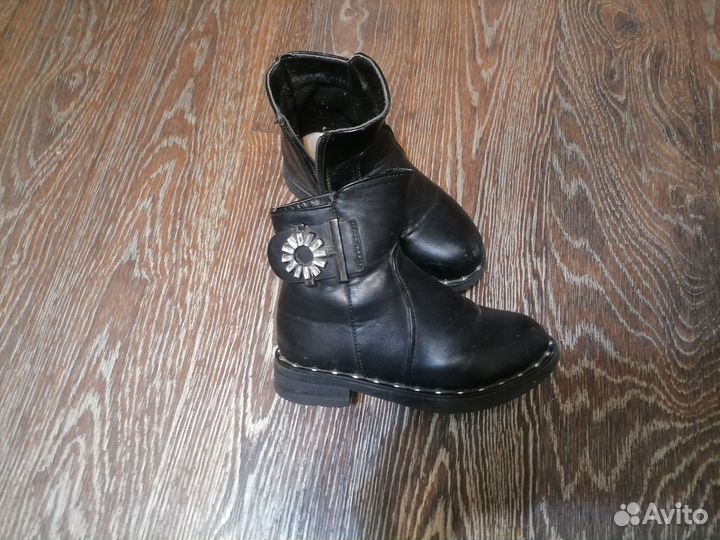 Сапожки для девочки