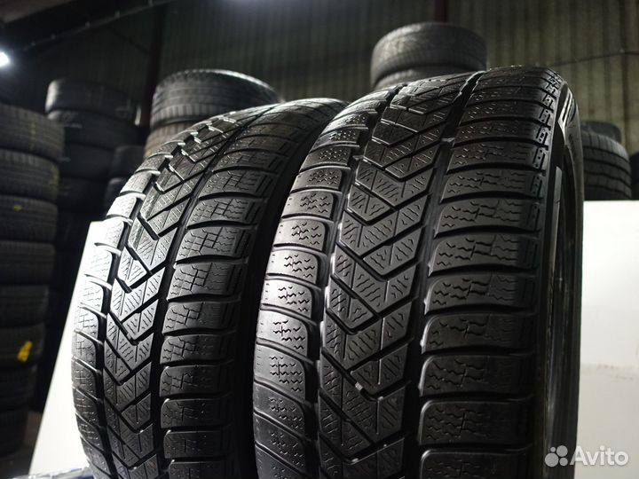 Pirelli Winter Sottozero 3 275/35 R21