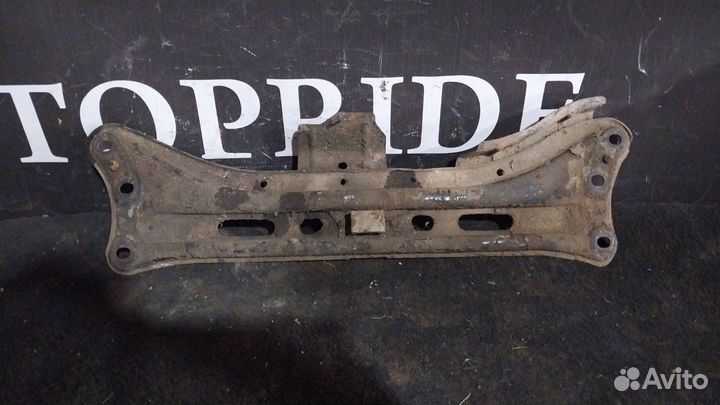 Передняя балка Mazda 626