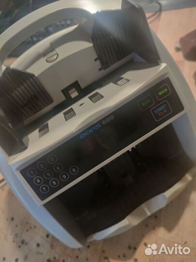 Счетчик банкнот Dors 600M2