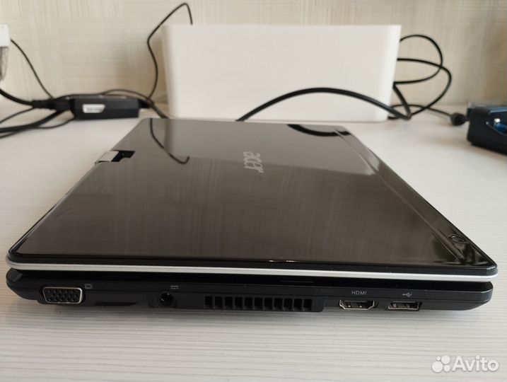 Ноутбук-трансформер с тачскрином Acer 1425p