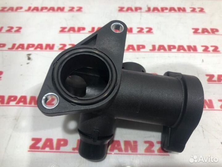 Патрубок системы охлаждения Volkswagen