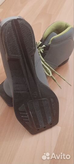 Лыжные ботинки 34 размер