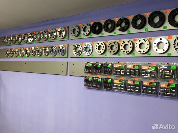 Гайки болты шпильки для колёс