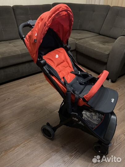 Продам прогулочную коляску