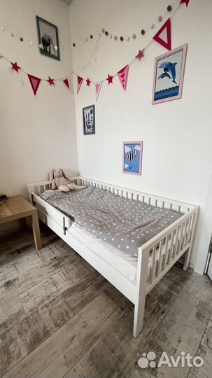 Кровать IKEA с латексным матрасом