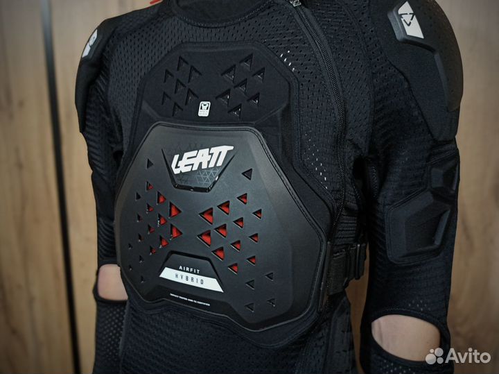 Мотозащита панцирь Leatt Body Protector 3DF AirFit