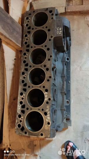 Продаю блок двигателя