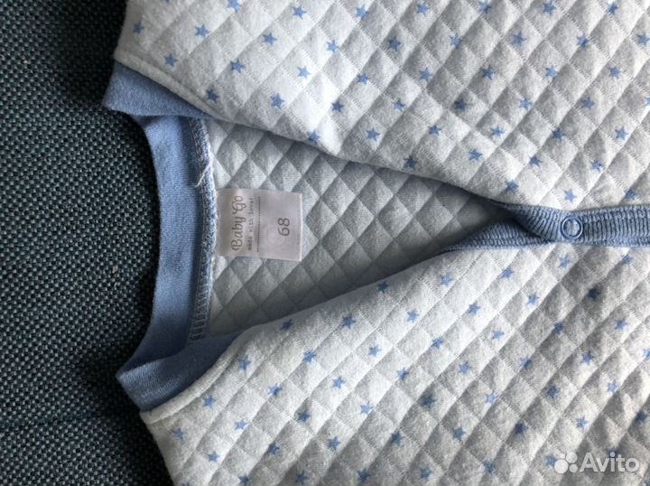 Продам детские вещи