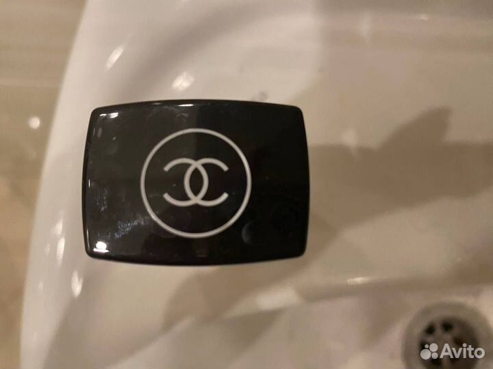 Крем тональный Chanel