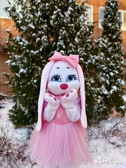 Аниматор ростовая кукла зайка и мишка на праздник