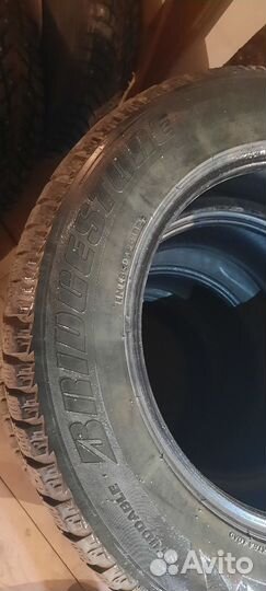 Bridgestone Ice Cruiser 7000 235/65 R17 108