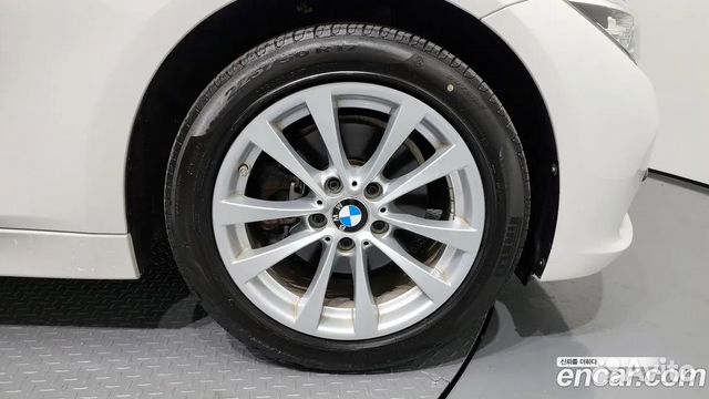 BMW 3 серия 2.0 AT, 2018, 43 707 км