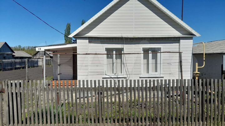 Дом 27 м² на участке 7 сот.