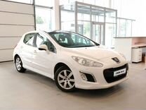 Peugeot 308 1.6 MT, 2013, 165 000 км, с пробегом, цена 615 000 руб.