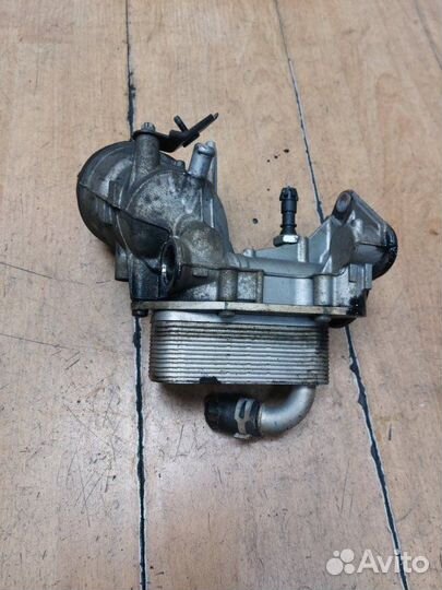 Корпус масляного фильтра Opel Zafira B A17DTR