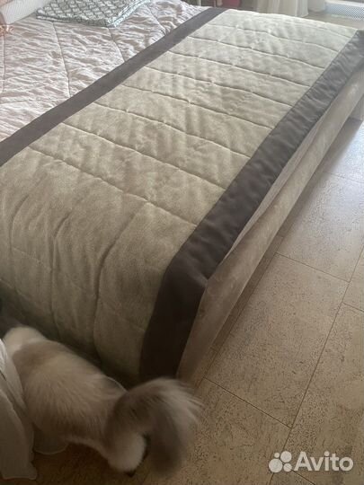 Покрывало на кровать