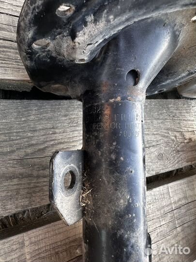 Амортизаторы toyota camry 40