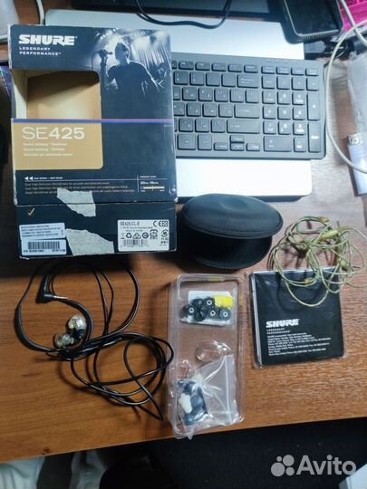 Наушники Shure se425 полный комплект один наушник