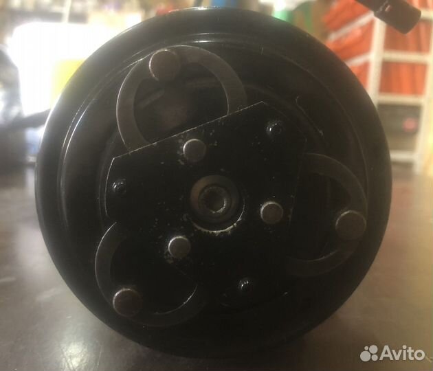 Компрессор кондиционера Suzuki Grand Vitara