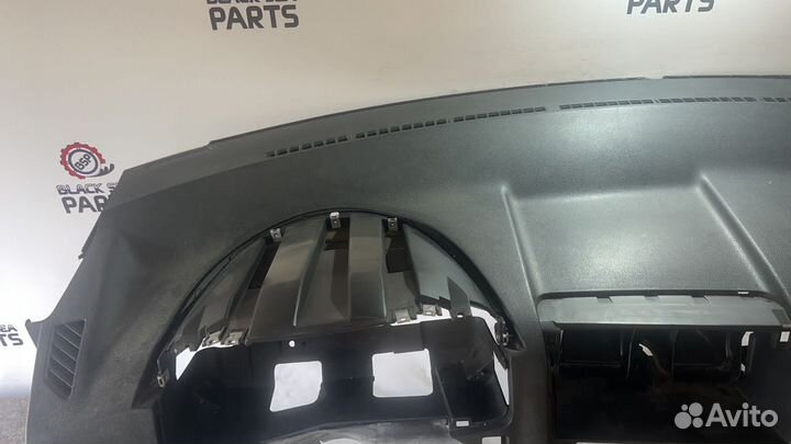 Торпедо Hyundai Getz 2006 84711-1с200