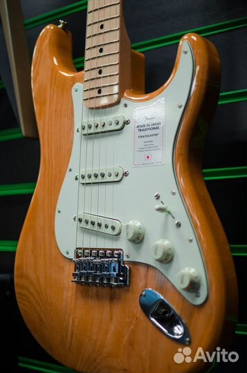 Электрогитара fender Traditional 70s Stratocaster