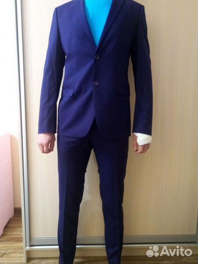 Продам костюм