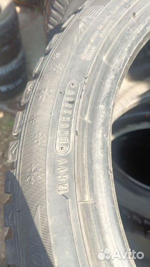 Dunlop SP Winter Ice 03 235/45 R18