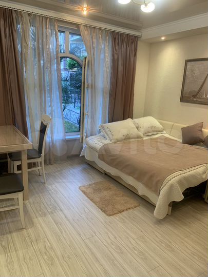 Комната 80 м² в 3-к., 1/5 эт.