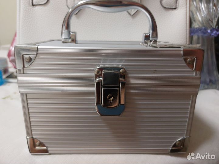 Кейс для косметики или инструмента Летуаль