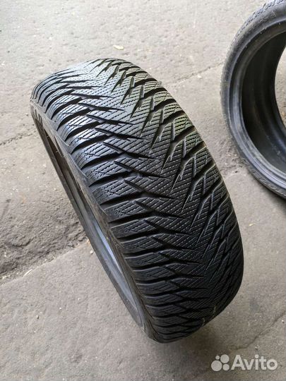 Goodyear UltraGrip 8 205/55 R16