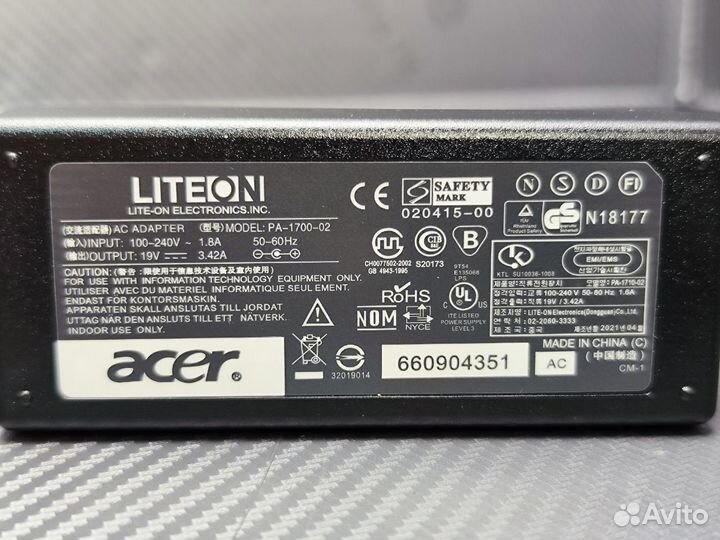 Блок питания для ноутбука Acer 19V 3.42A (3.0x1.1)