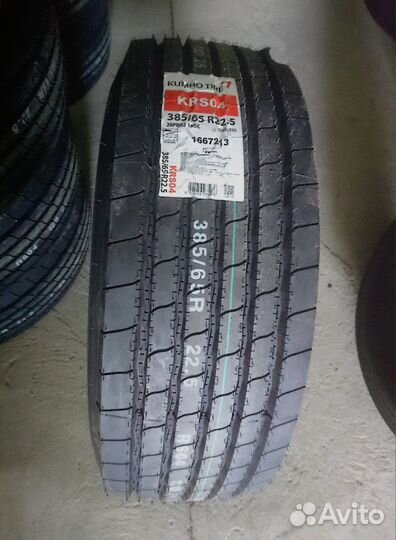 Kumho KLT03 385/55