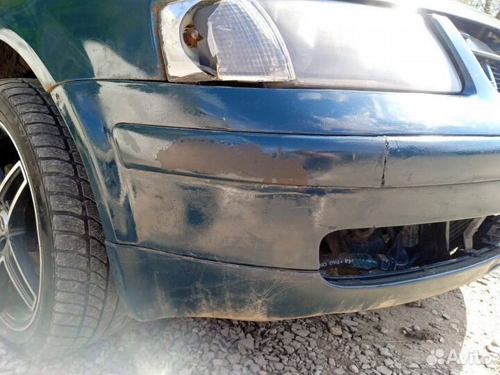 Бампер передний Volkswagen Passat B5