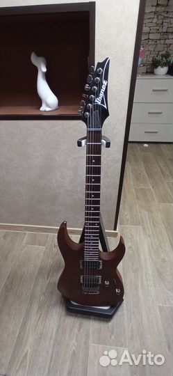 Электро гитара ibanez
