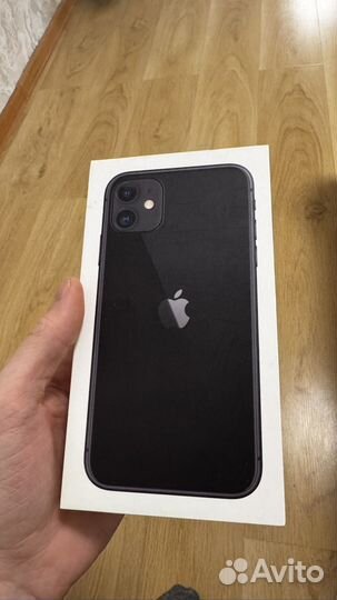 iPhone 11, 64 ГБ