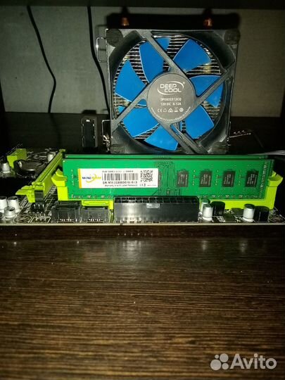 Комплект Qiyida X79 + Intel Xeon E5 2420 16 gb ddr