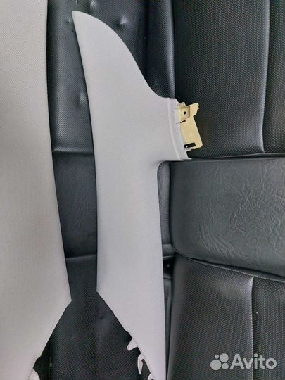 Обшивка стойки задней левой правой Audi A6 C6