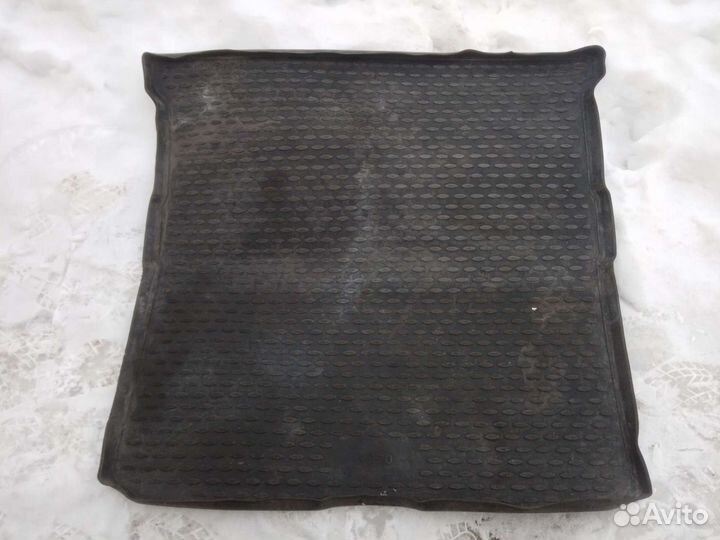 Коврик багажника volvo xc70 ll (2007-2016)