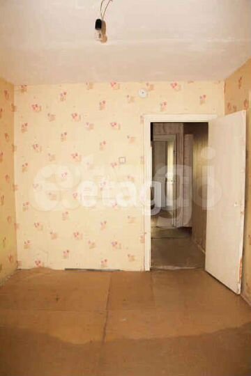 4-к. квартира, 60 м², 3/5 эт.