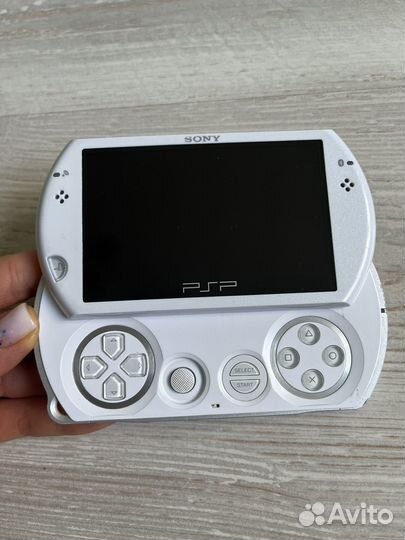 Sony PSP GO white