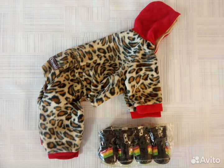 Одежда и игрушки для собак