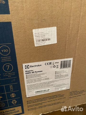 Водонагреватель Electrolux EWH 30 Formax