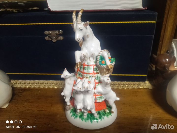 Статуэтка коза и семеро козлят лфз. Оригинал