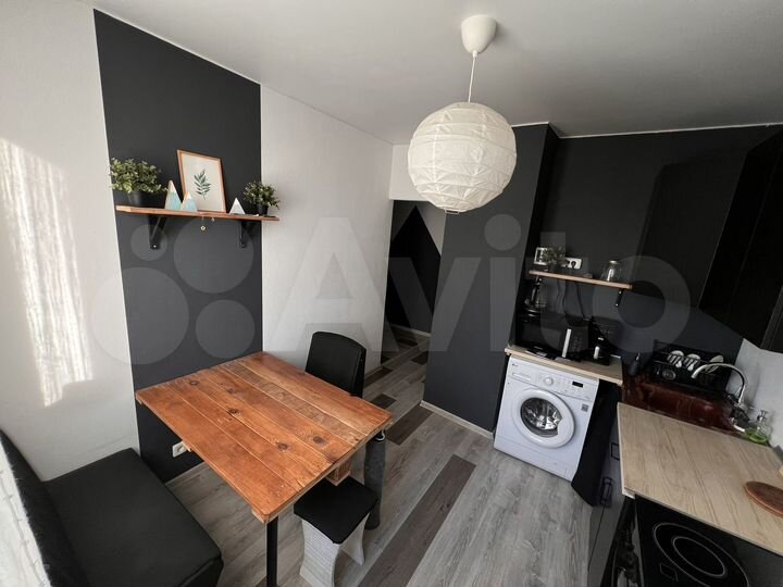 2-к. квартира, 55 м², 5/12 эт.