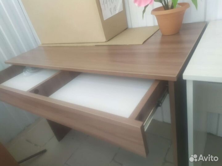 Стол длина 1 метр гл55 выс 75